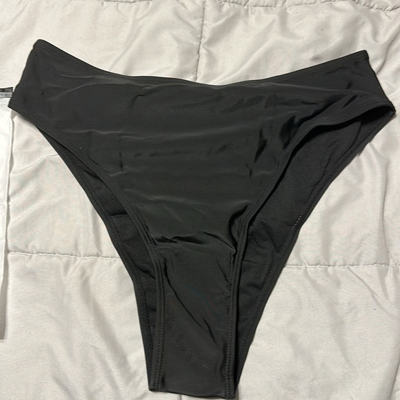 Tankini bathing suit set from SHEIN - Picture 5 of 6